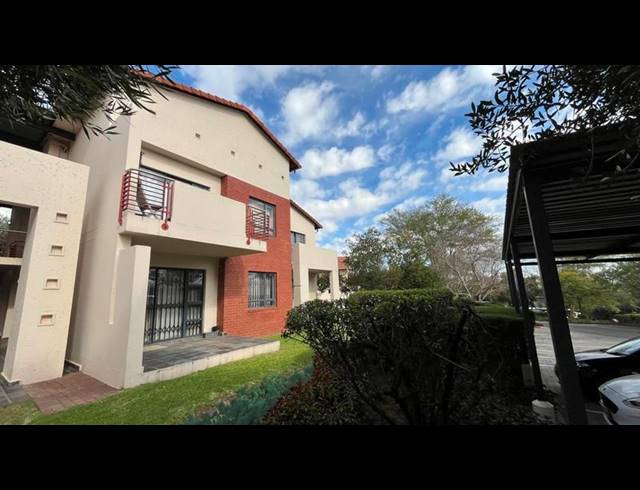 1 BEDROOM APARTMENT FOR SALE IN JACKAL CREEK GOLF ESTATE
